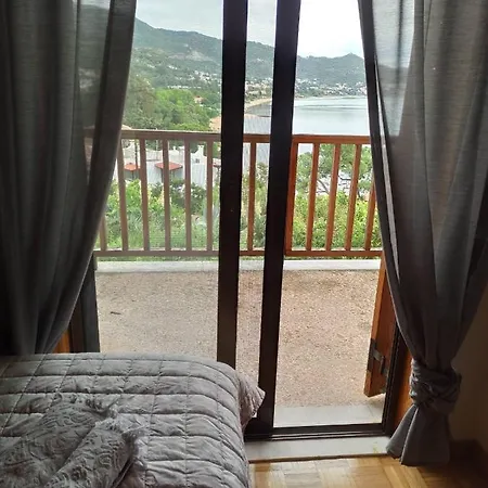 Summer Breeze House بيت للعطل